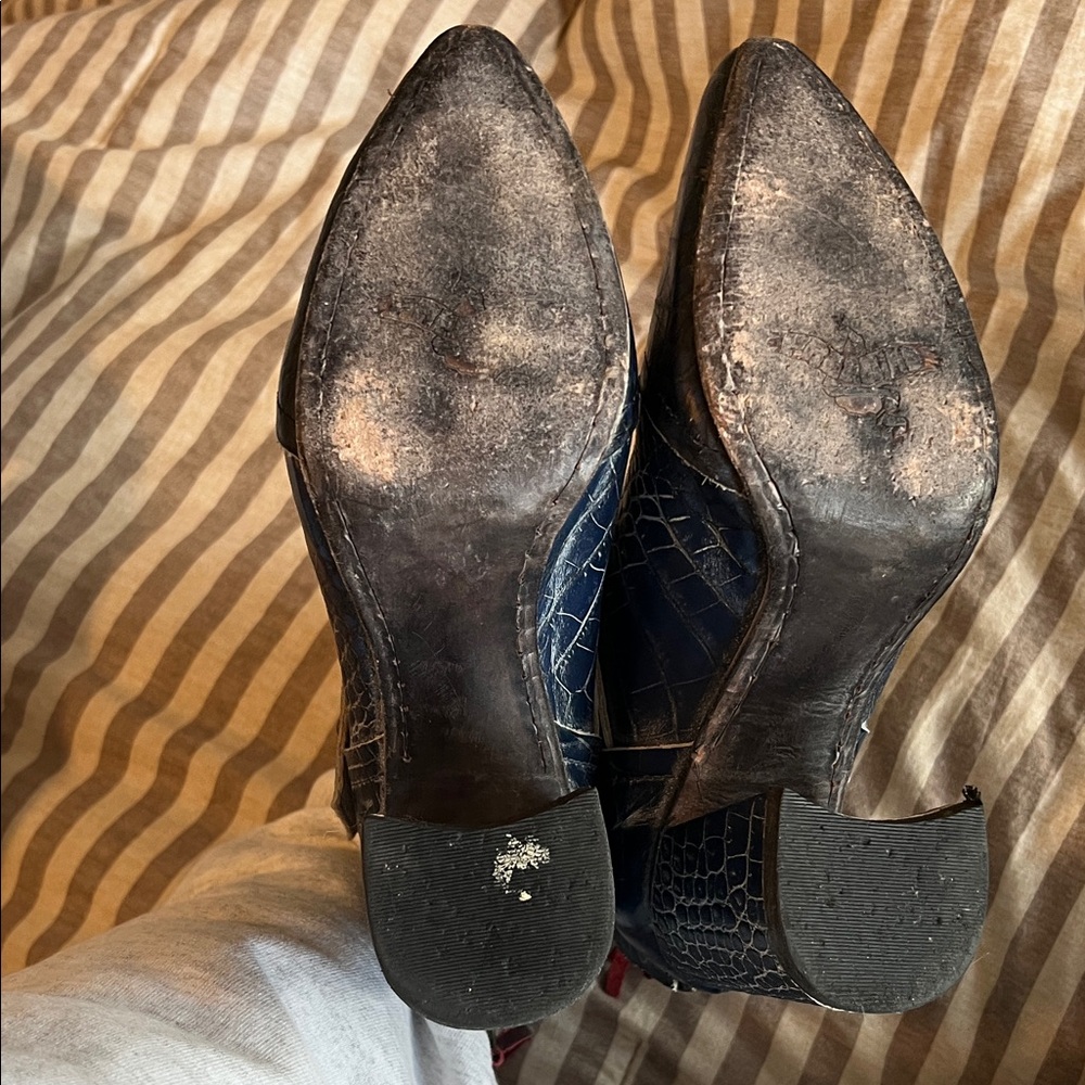 Freebird by Steven Navy Crocodile Heeled Boots - Picture 4 of 4